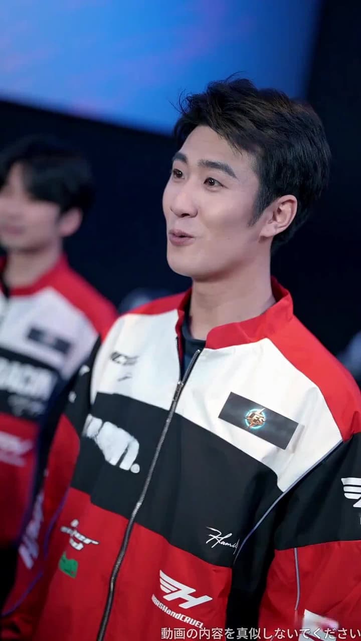 eスポーツ女王の復讐:恋もゲームも、負けない - Episode 27