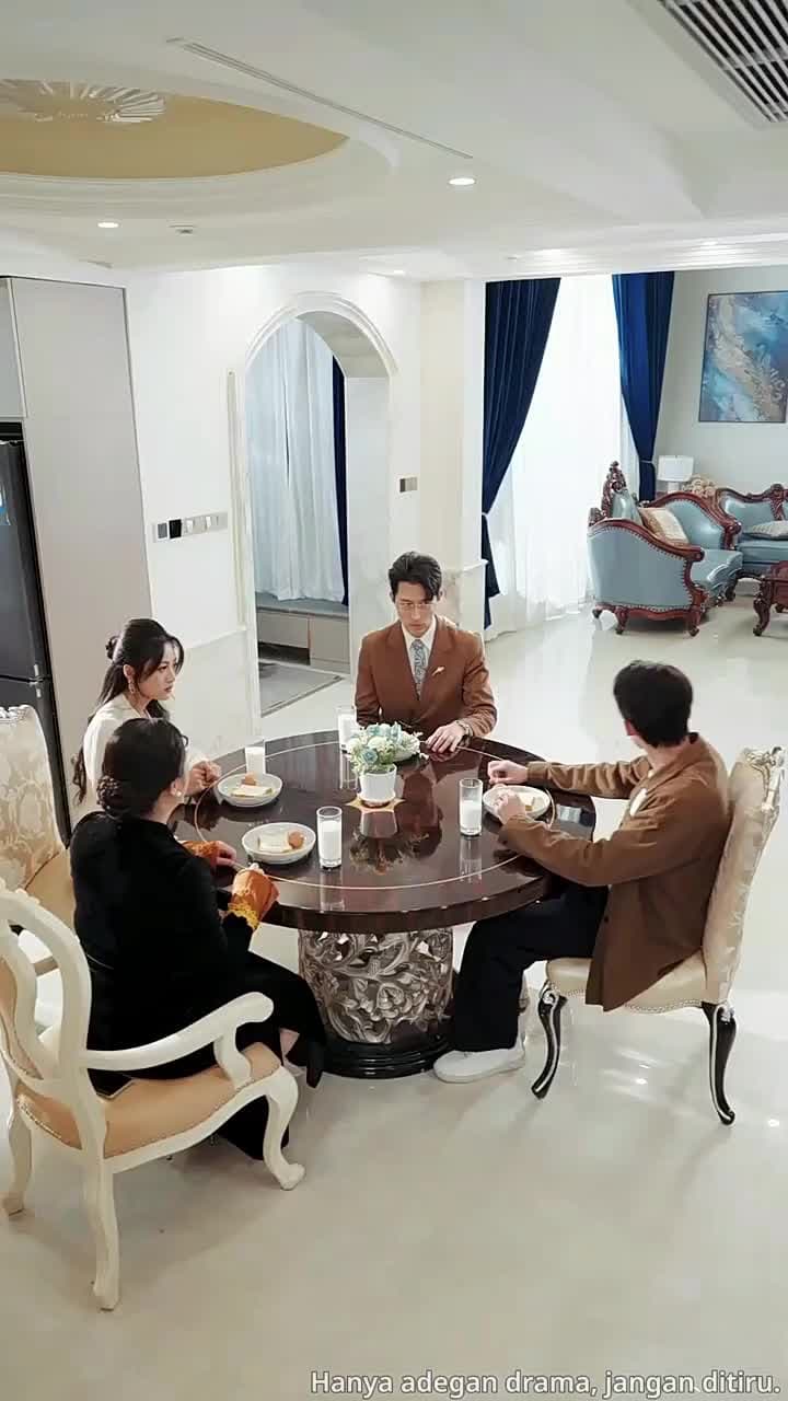 Cerai Setelah Pengkhianatan - Episode 13