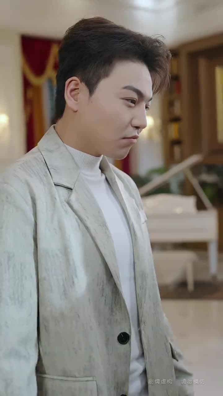 非親負我十年情,我攜盛名換新生 - Episode 2