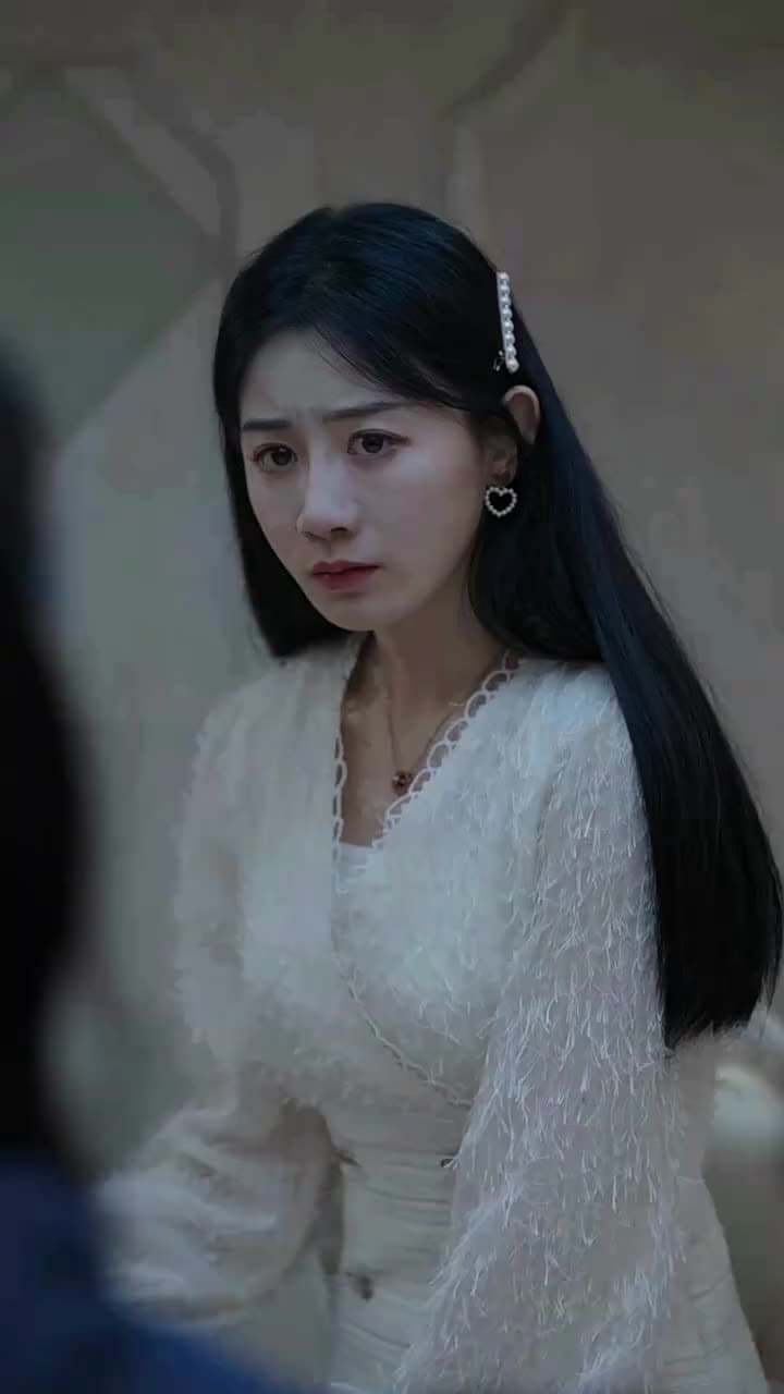 Yêu Trong Hận Thù - Episode 24