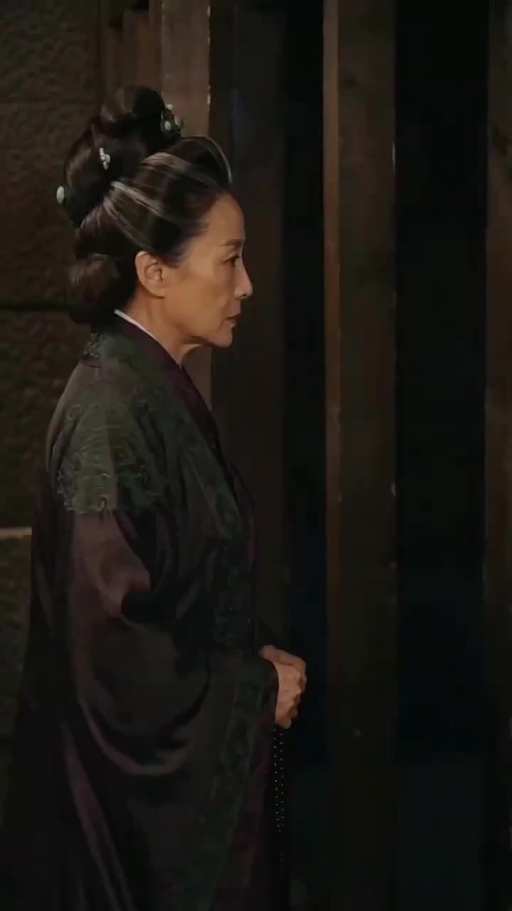 [Dubbed] Blood Lotus - Episode 32