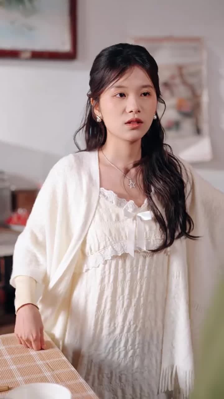 Buruh Ganteng itu Suamiku - Episode 69