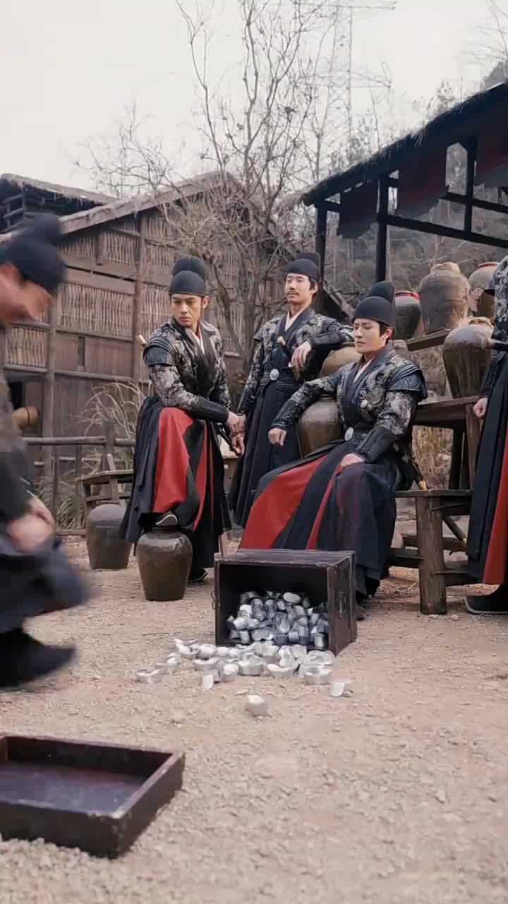 開局錦衣衛怒噴上司 - Episode 4