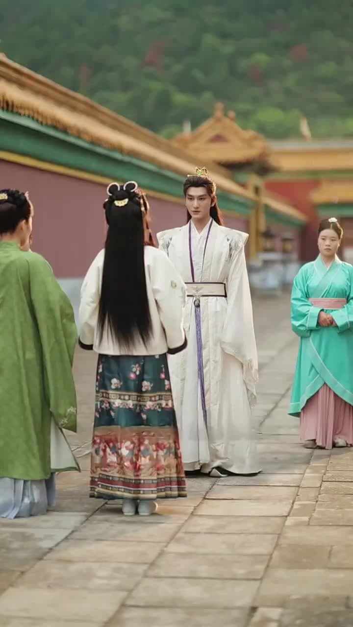 [Dubbed]Reborn to Marry His Uncle - Episode 5