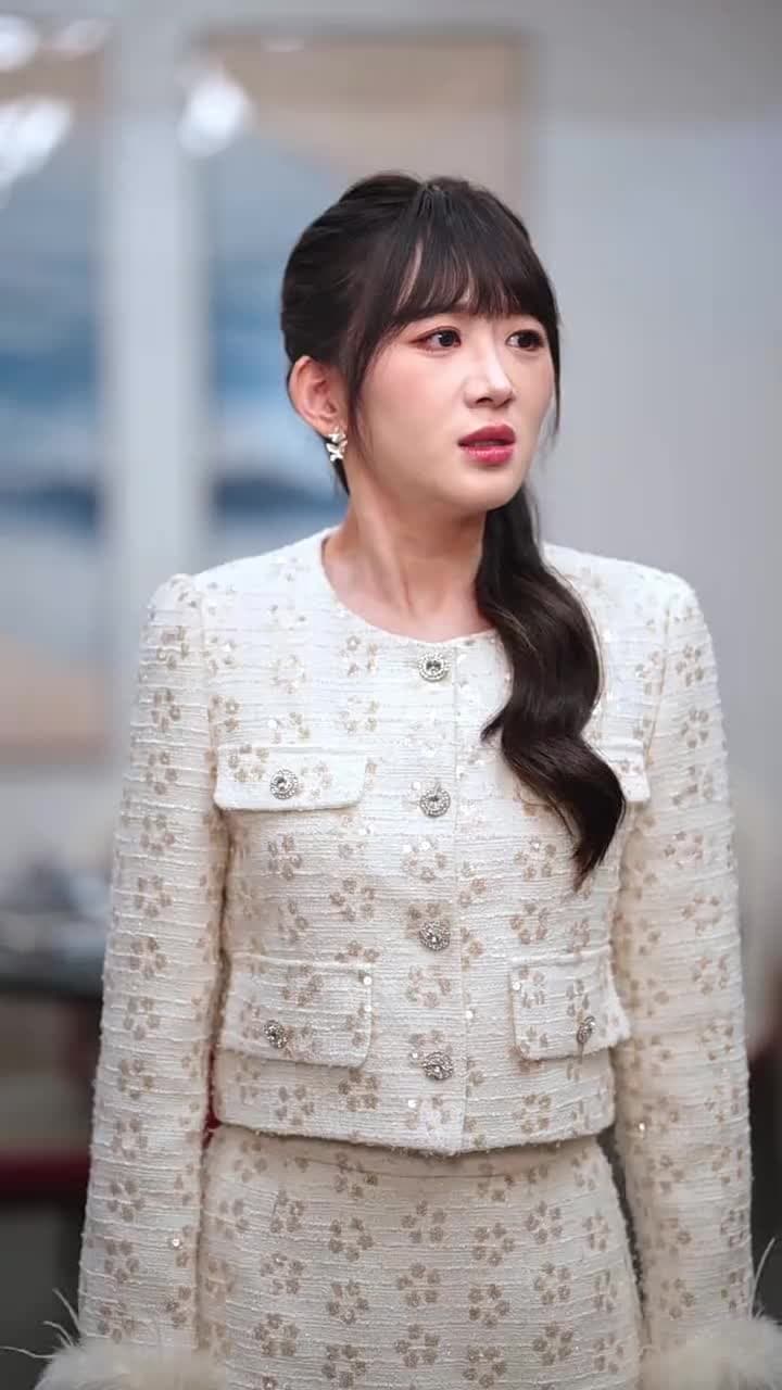 [Dubbed]The Streetcorner Heiress - Episode 78