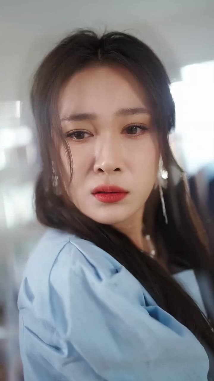 [Dijuluki]Suara Hati Putriku Mengubah Nasib Kami - Episode 9
