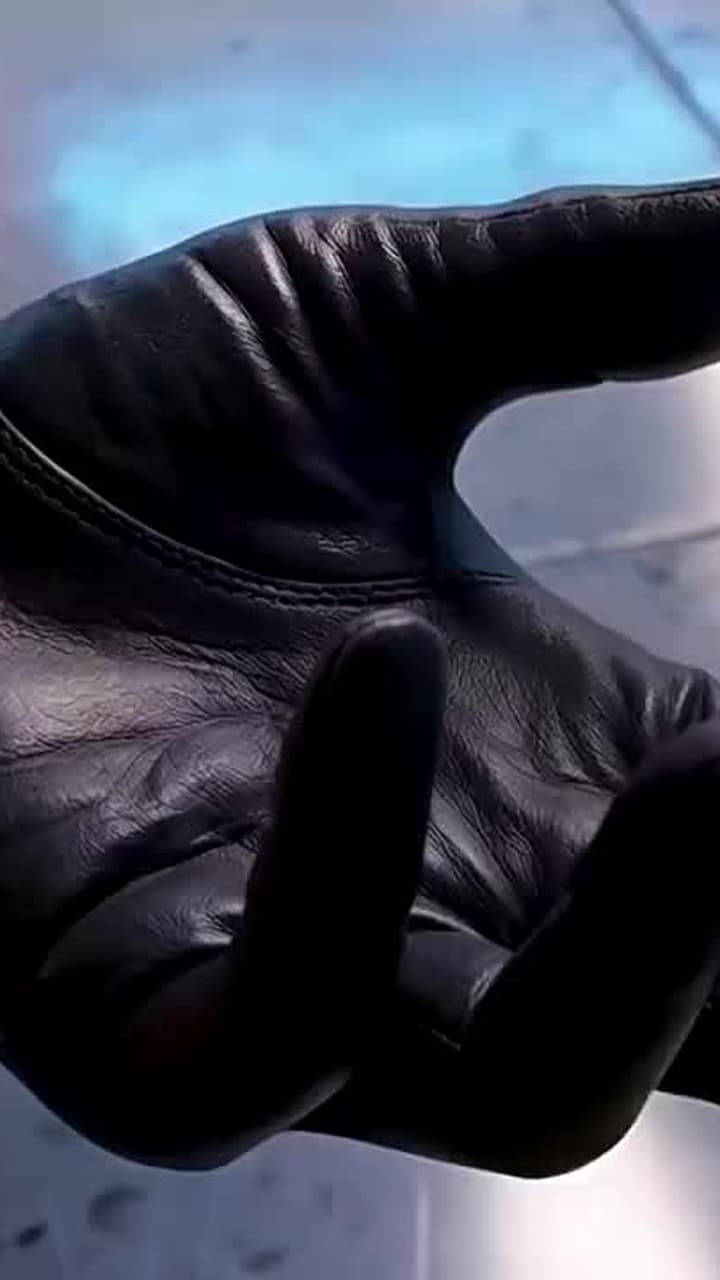 我都契約滅世魔龍了,你還在養史萊姆? - Episode 9