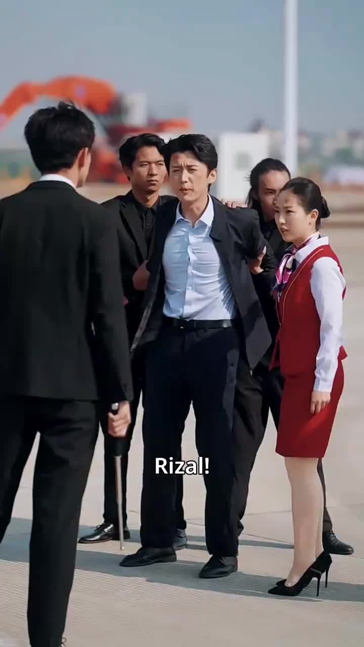 [Dijuluki]Cinta Tak Diundang - Episode 33