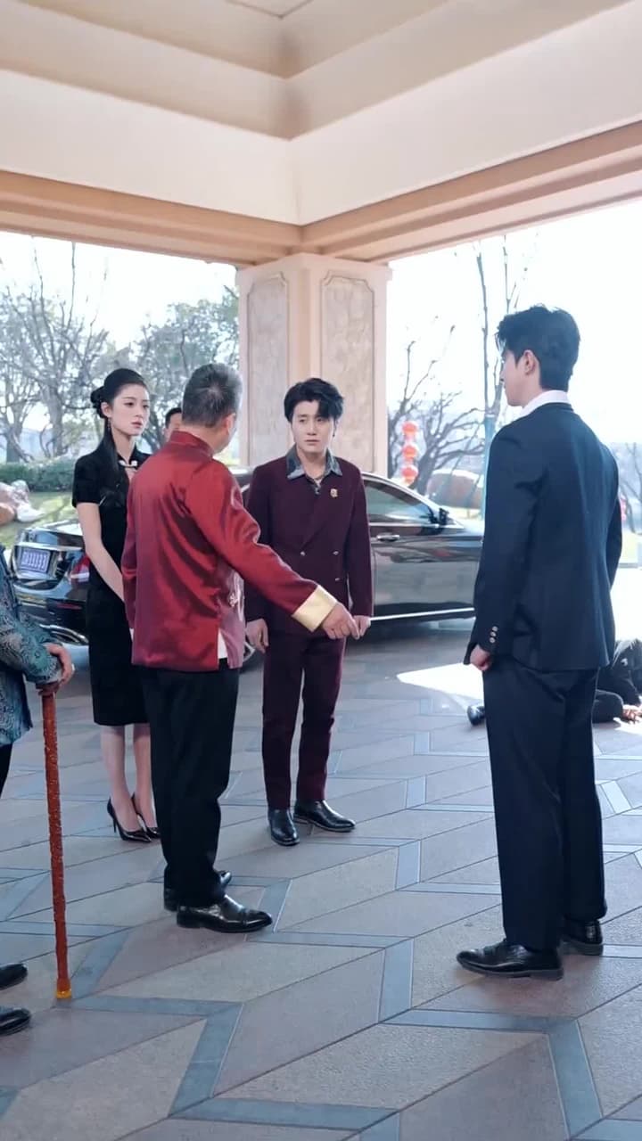 [Dijuluki]Cincin Naga Bangkit: Sang Pewaris - Episode 47
