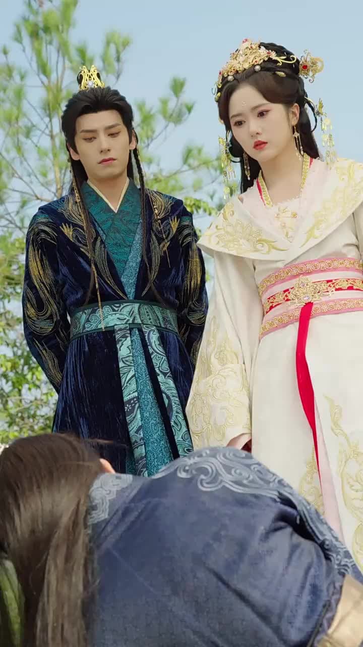 婚約破棄されたので/皇后になります - Episode 57