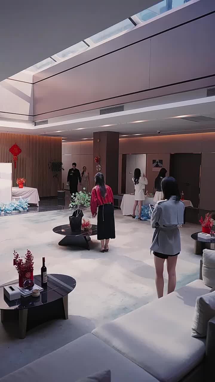 師姐別這樣,我的麒麟臂壓不住了 - Episode 76