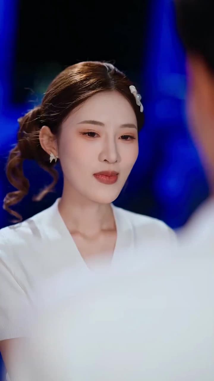 手滑後錯把孕檢單發了協議老公 - Episode 70