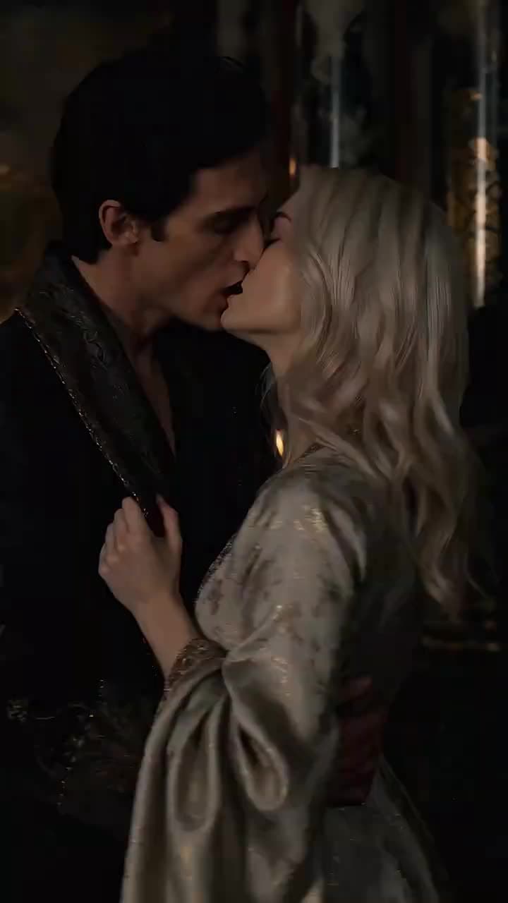 Don’t make her mad Dethroned dragon queen has a tyrant as her slave - Episode 43