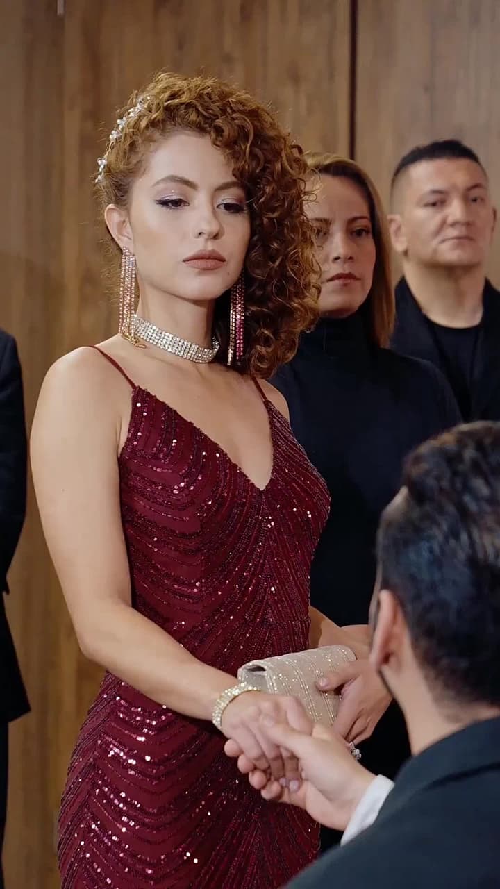 [مدبلج]بعد الطلاق صرت وريثة الأغنى عالميًا - Episode 75