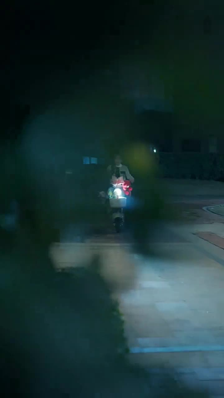 穿書還債,替身竟成金主心尖寵 - Episode 6