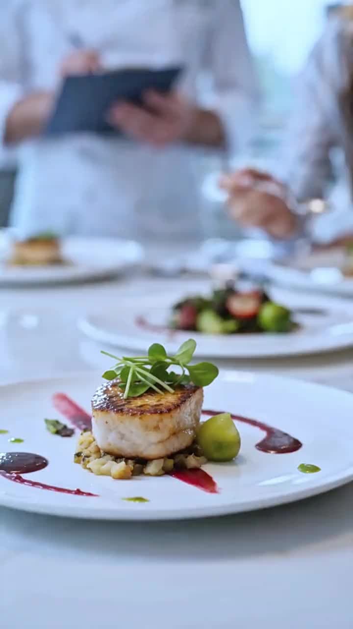 The Restaurant Queen's Revenge - Episode 17
