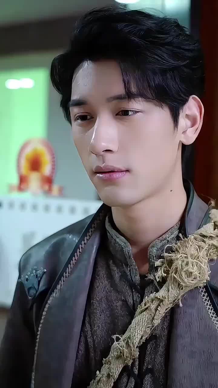 [Dijuluki]Turun Gunung Mengganggu Enam Kakak Cantik - Episode 61
