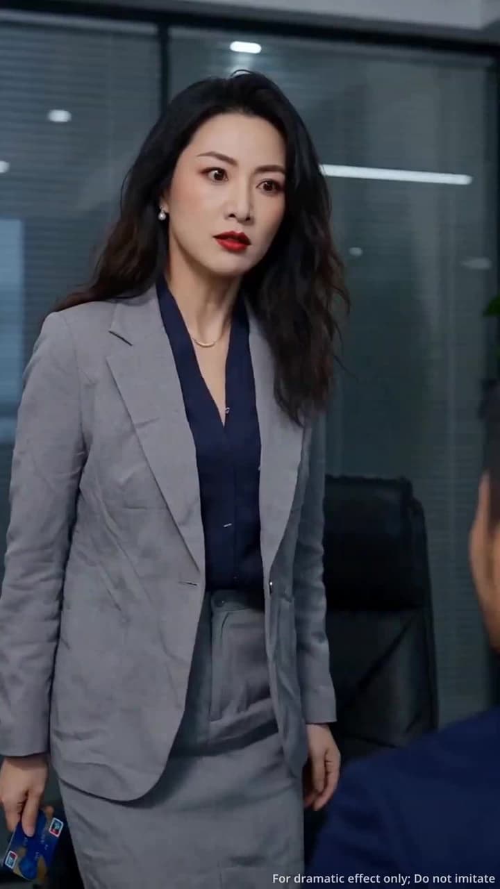 Breaking Barriers: Her Rise in the Workplace - Episode 51