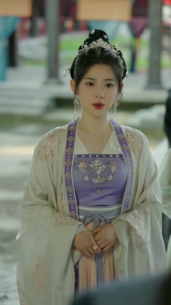 Puteri Mahkota, Medan Perang Istana - Episode 34