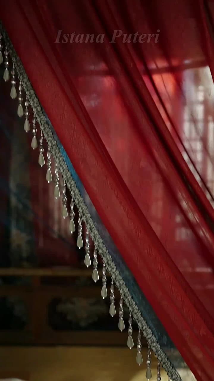 Puteri Mahkota, Medan Perang Istana - Episode 26