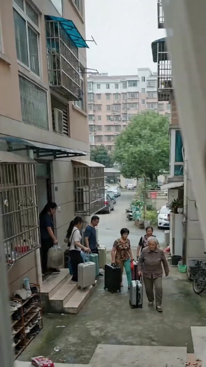 Strangers In My House - Episode 8
