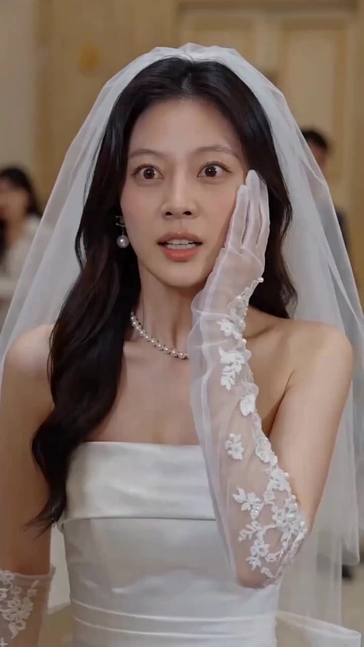 The Real Business Queen - Episode 8
