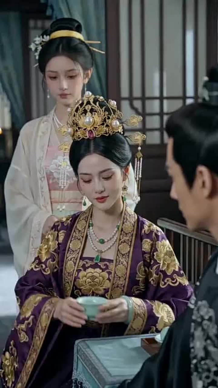 Keluar Dari Bayangan - Episode 17