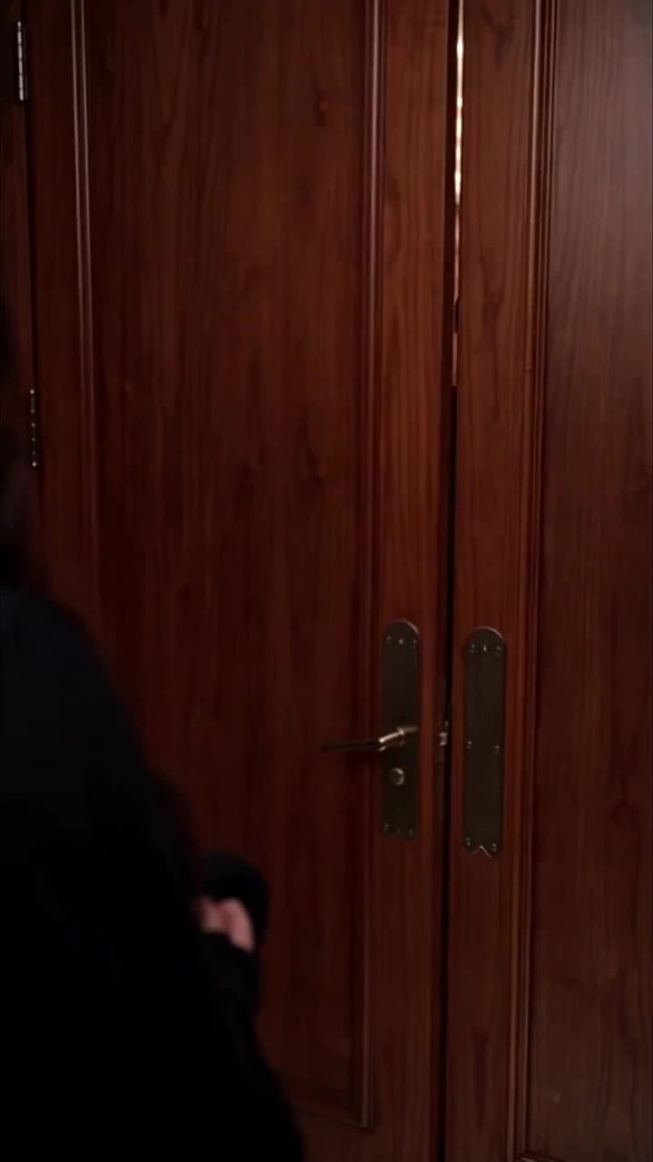 The Plus-Size Heiress Strikes Back - Episode 13