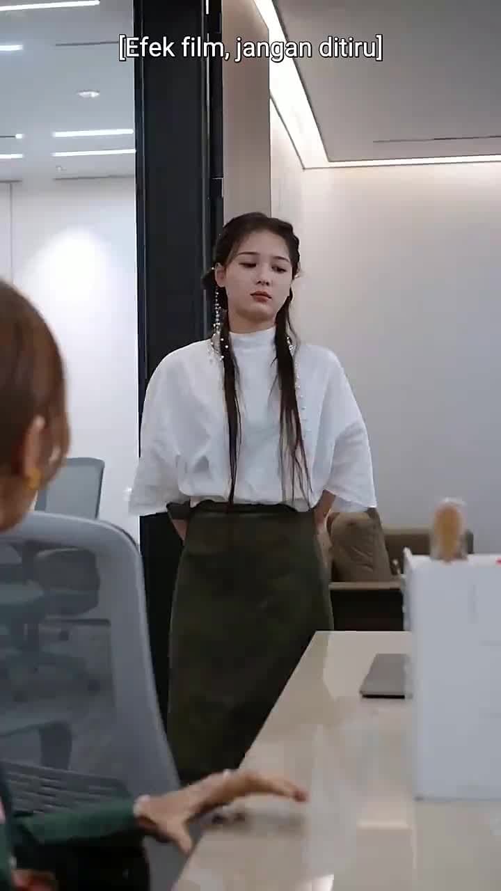 Wanita Cantik - Episode 23