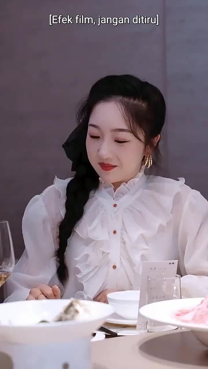 Wanita Cantik - Episode 40