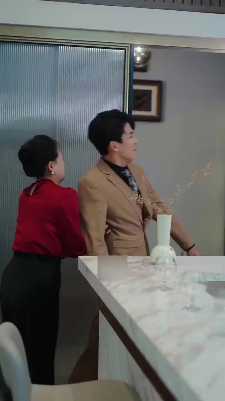 Amor Clandestino - Episode 80