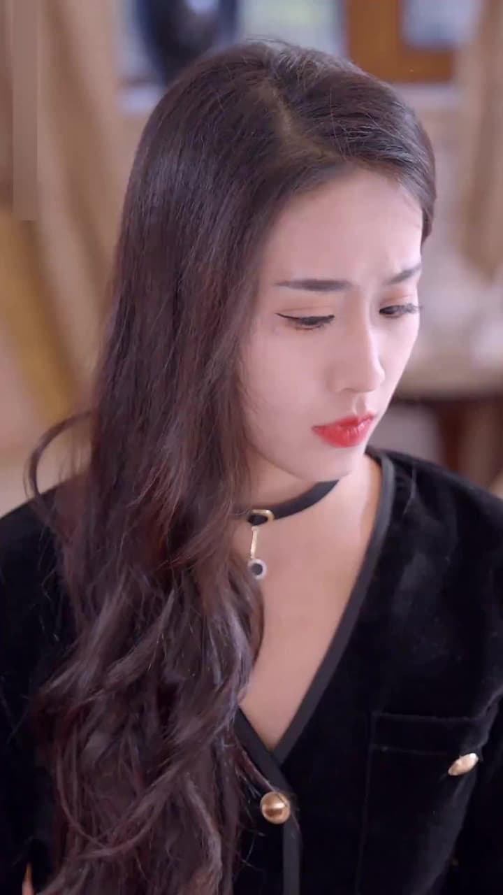 Keindahan Dan Pengkhianatan - Episode 33