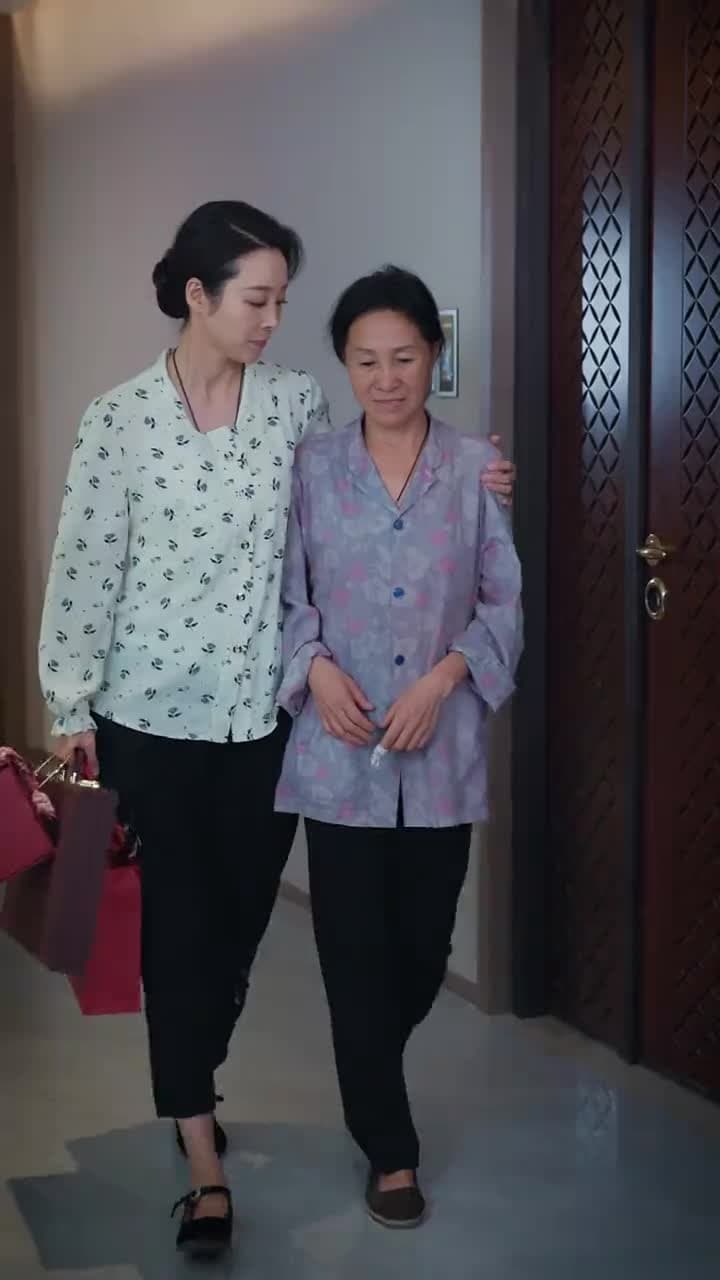 Returned Daughter, Hidden Billionaire - Episode 8