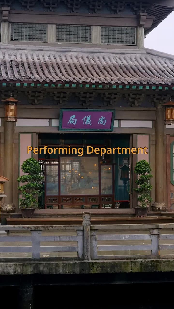 Her Majesty - Episode 9