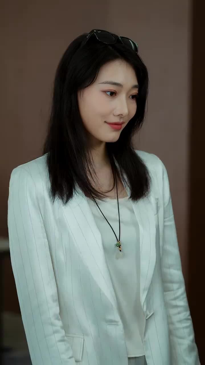 Amukan Manusia - Episode 30