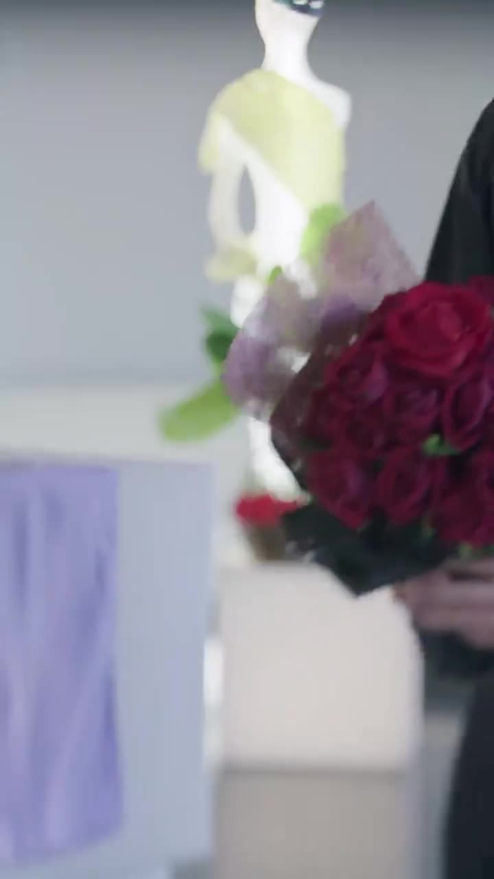 Mariage Explosif avec une Milliardaire Secrète - Episode 72