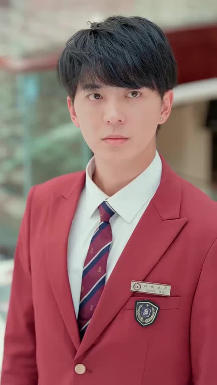 偷聽心聲美女校花我不追了 - Episode 4