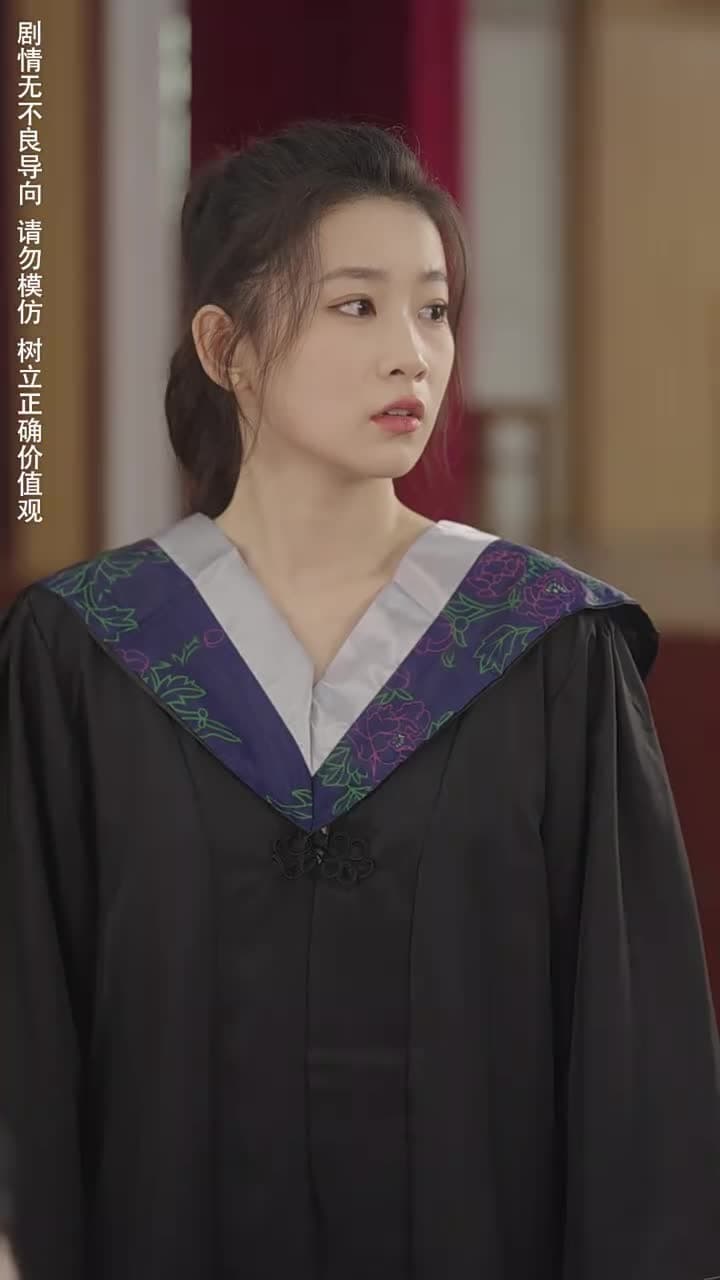 重生後,我逆襲成首富被寵上天 - Episode 2