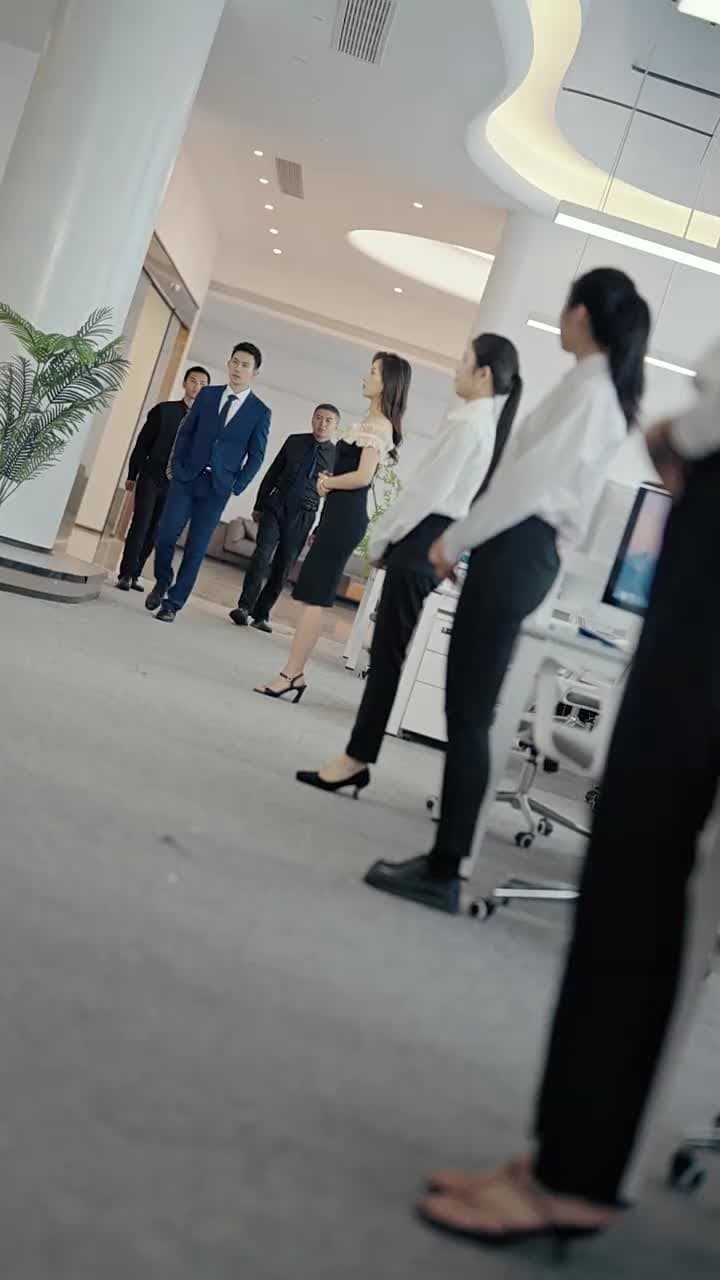 閃婚後,傅先生乖乖寵我 - Episode 35