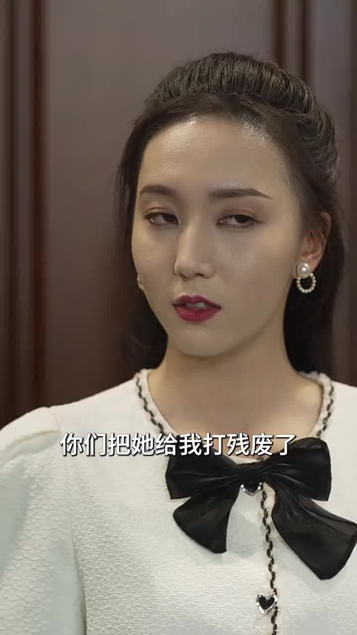 大佬的女人不好惹 - Episode 65
