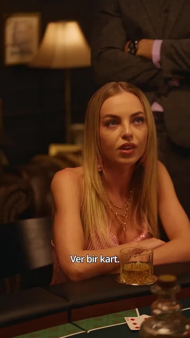İstenmeyen Gelin - Episode 32