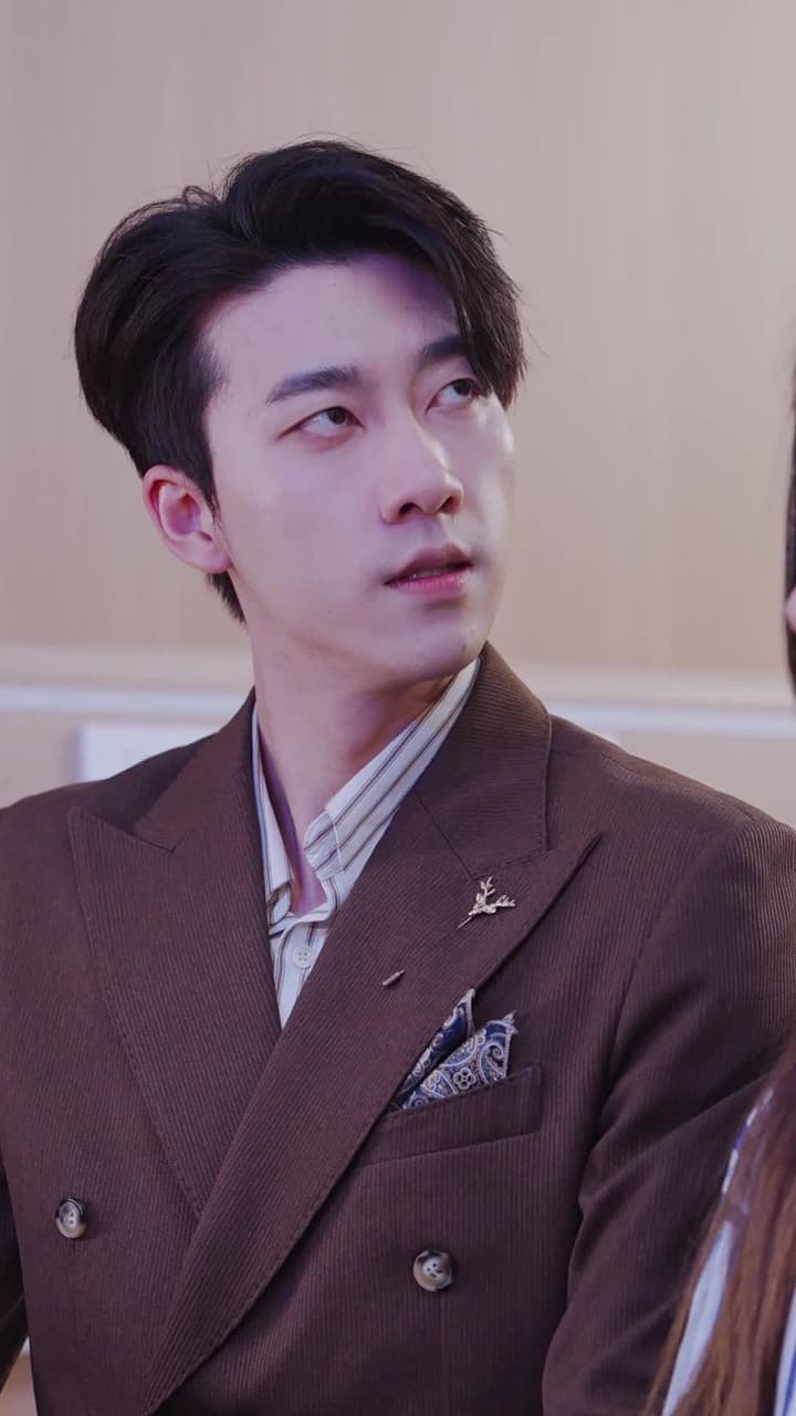 Theo Đuổi Vợ Cũ Hào Môn, Cao Không Với Tới - Episode 76