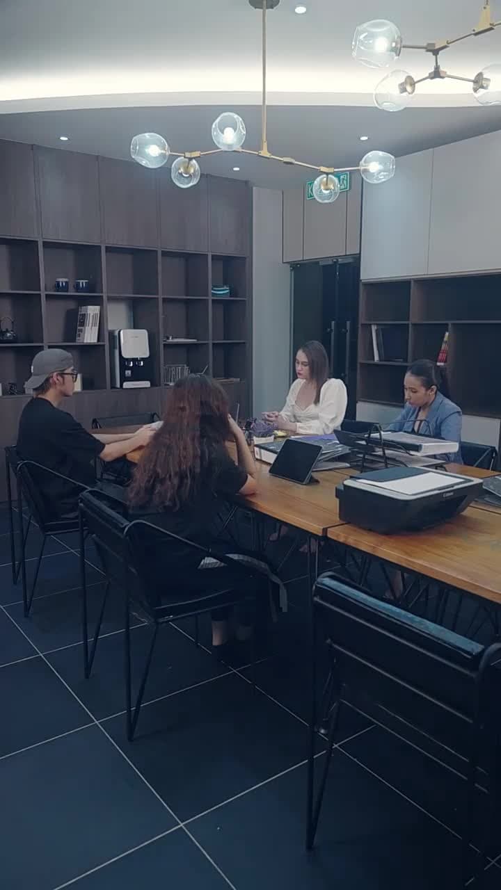 CEO'nun Sevimli Eşi'nin Dönüşü 2 - Episode 35