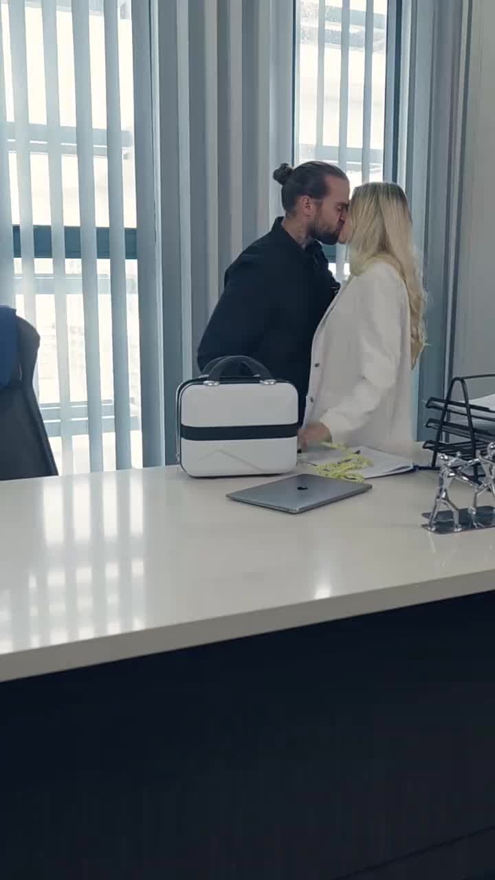 CEO'nun Sevimli Eşi'nin Dönüşü 2 - Episode 70