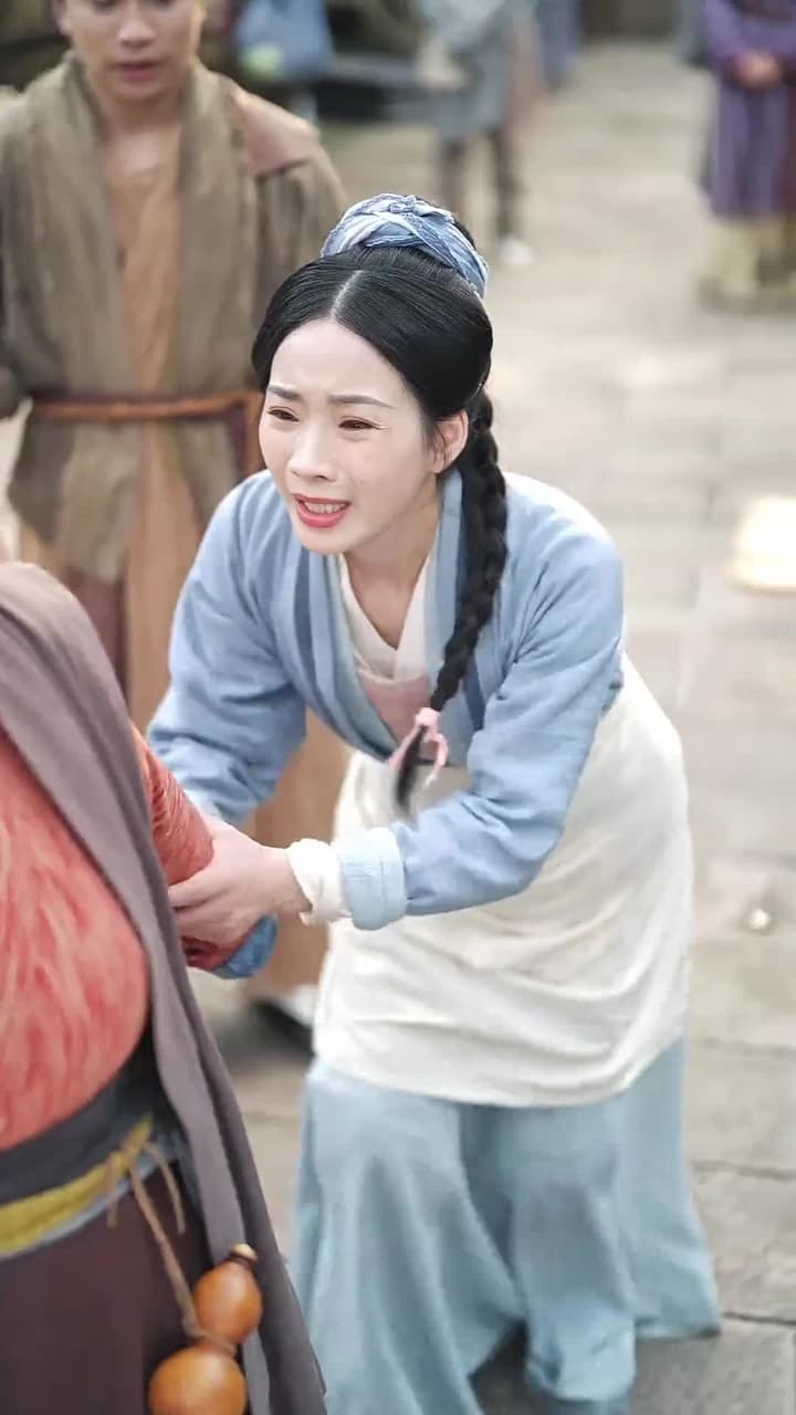 大姑扛著殺豬刀帶全村人炫肉 - Episode 39
