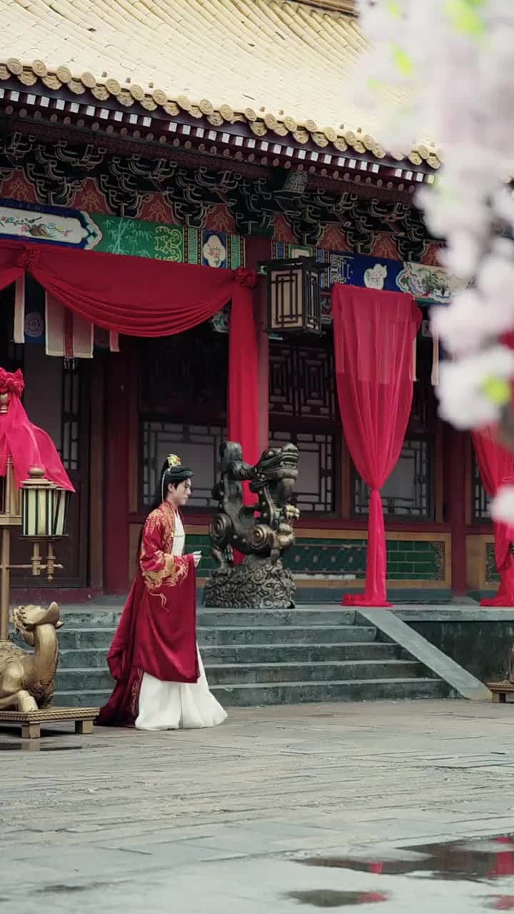 十裏長街跪月光 - Episode 40