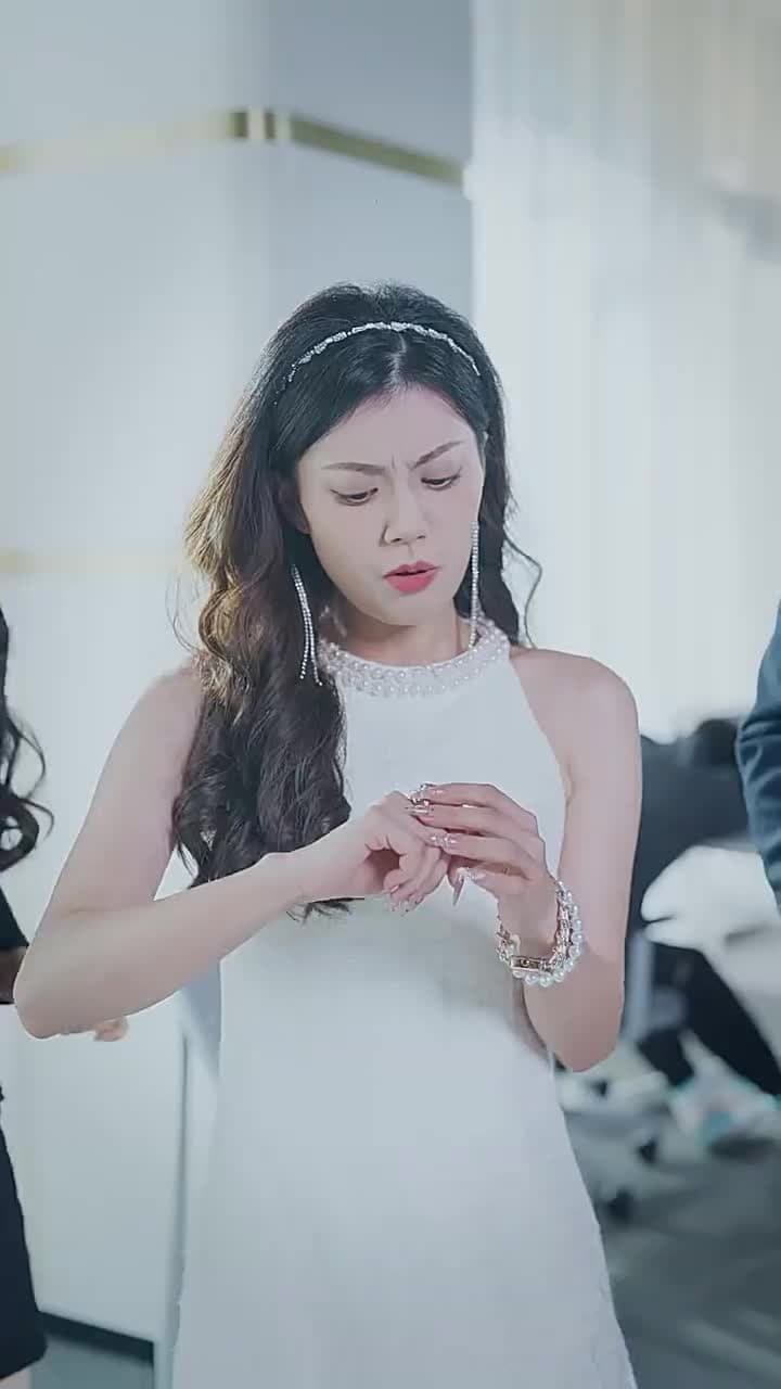 Stajyerin Sırrı - Episode 4