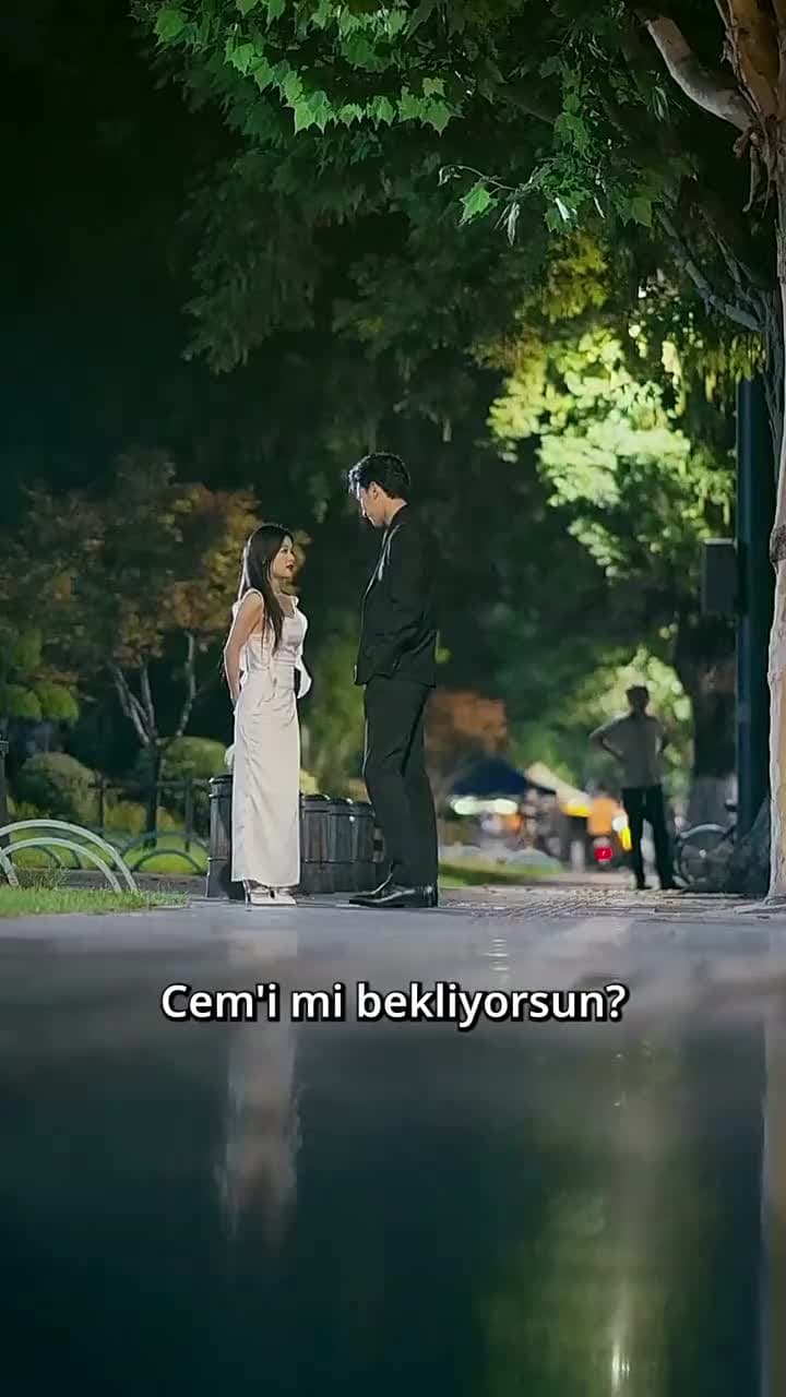 Aşkın Gölgesinde - Episode 29