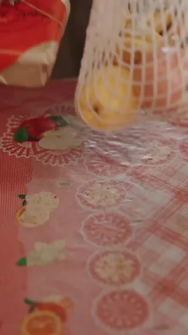 Reborn as a Fiery Wife in the '70s - Episode 65