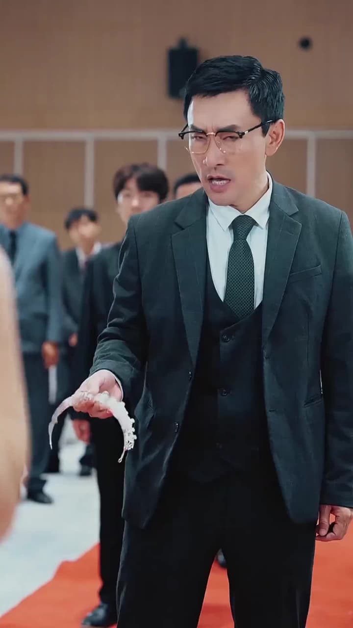 Partide Parlayan Kızım - Episode 13